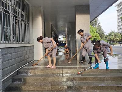 物业服务中心开学准备工作纪实